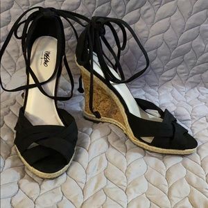 Never Worn Mossimo Lace Up Wedges